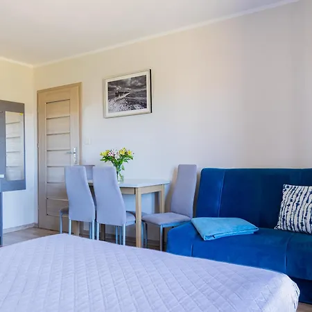 Barka - Apartamenty Premium Oraz Pokoje Blisko Plazy Karwia Exterior photo