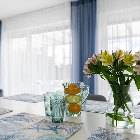 Barka - Apartamenty Premium Oraz Pokoje Blisko Plazy Karwia Exterior photo